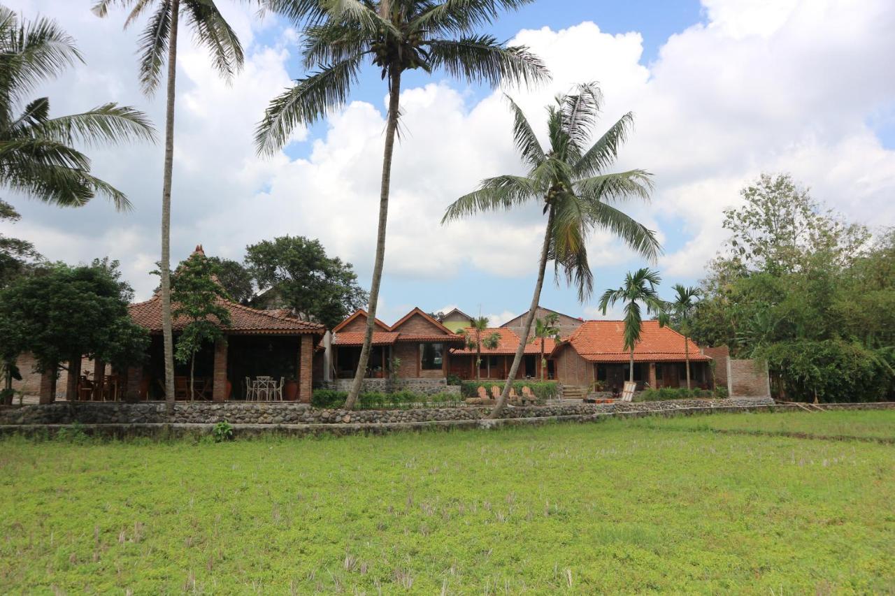 Gopalan Borobudur Hotel Magelang Buitenkant foto