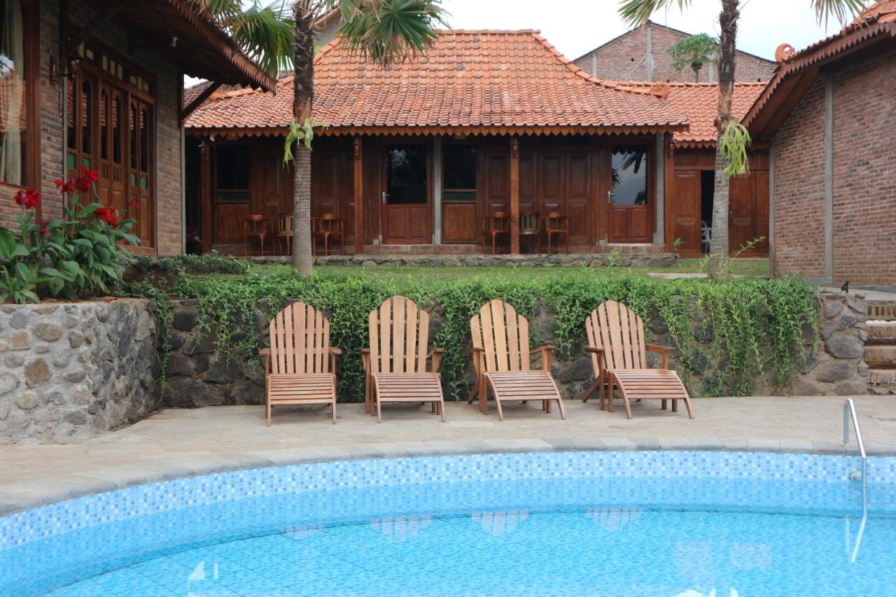 Gopalan Borobudur Hotel Magelang Buitenkant foto